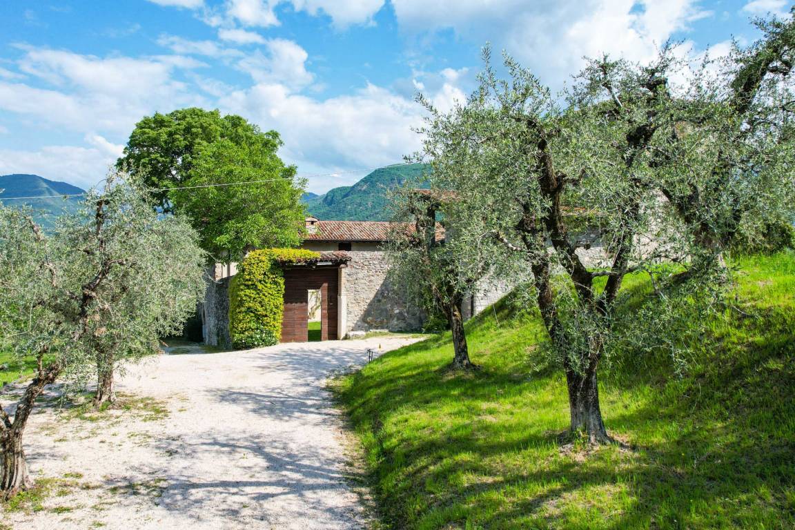Casale Lucrezia bei Salò – Rustico mit Pool & Seeblick | Haustiere erlaubt