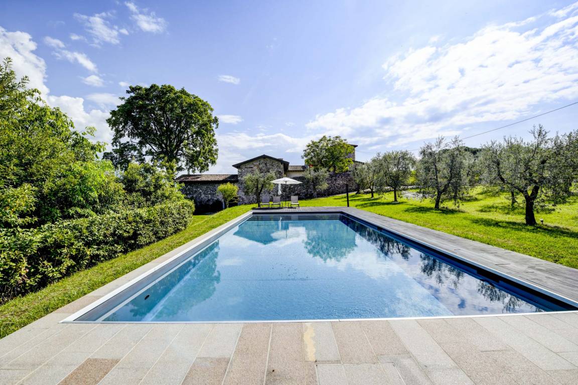 Casale Lucrezia bei Salò – Rustico mit Pool & Seeblick | Haustiere erlaubt