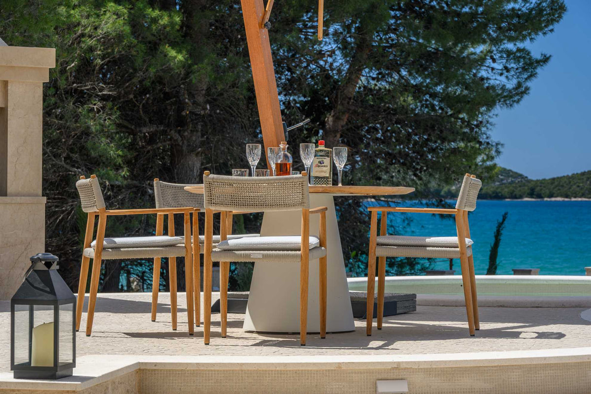 Strandvilla Adriatic Z bei Šibenik – Pool & Meerblick, Kroatien