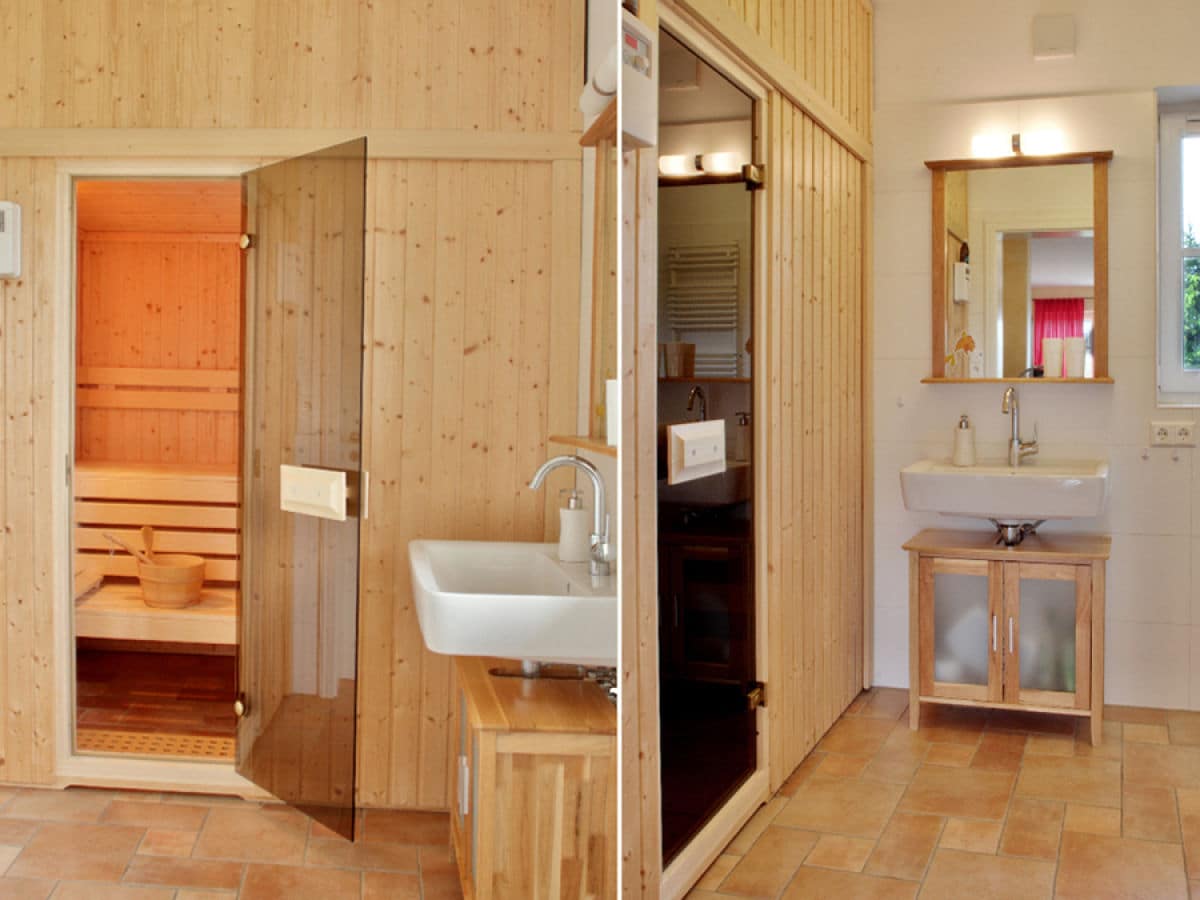 Villa Butterblume am Achterwasser – Reetdachhaus mit Sauna & Kamin, Usedom