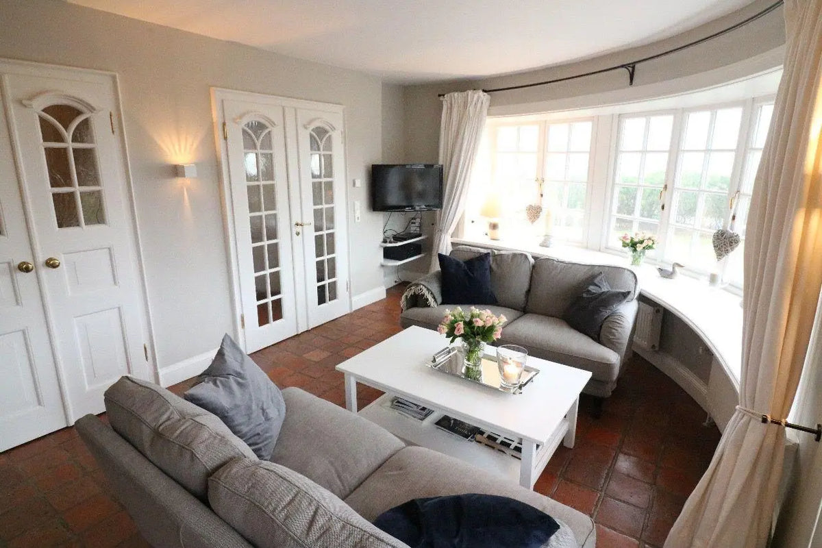 Reetdachhaus mit Meerblick in Munkmarsch – Sylt