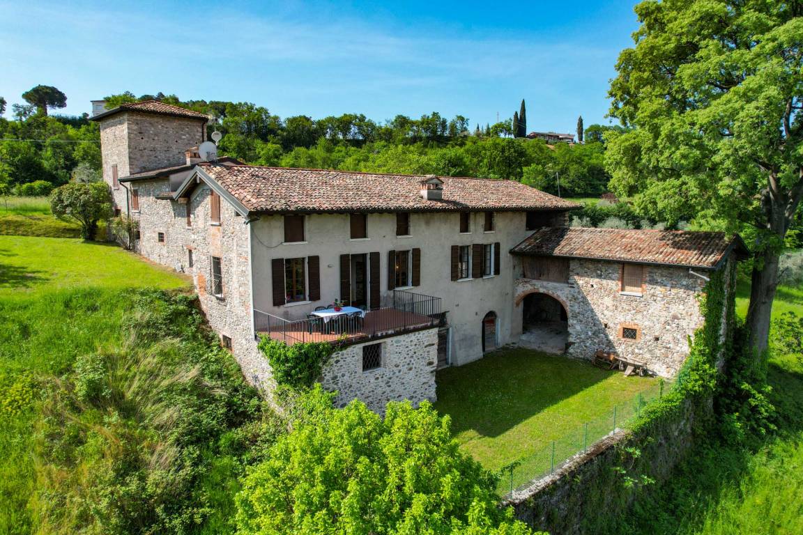 Casale Lucrezia bei Salò – Rustico mit Pool & Seeblick | Haustiere erlaubt