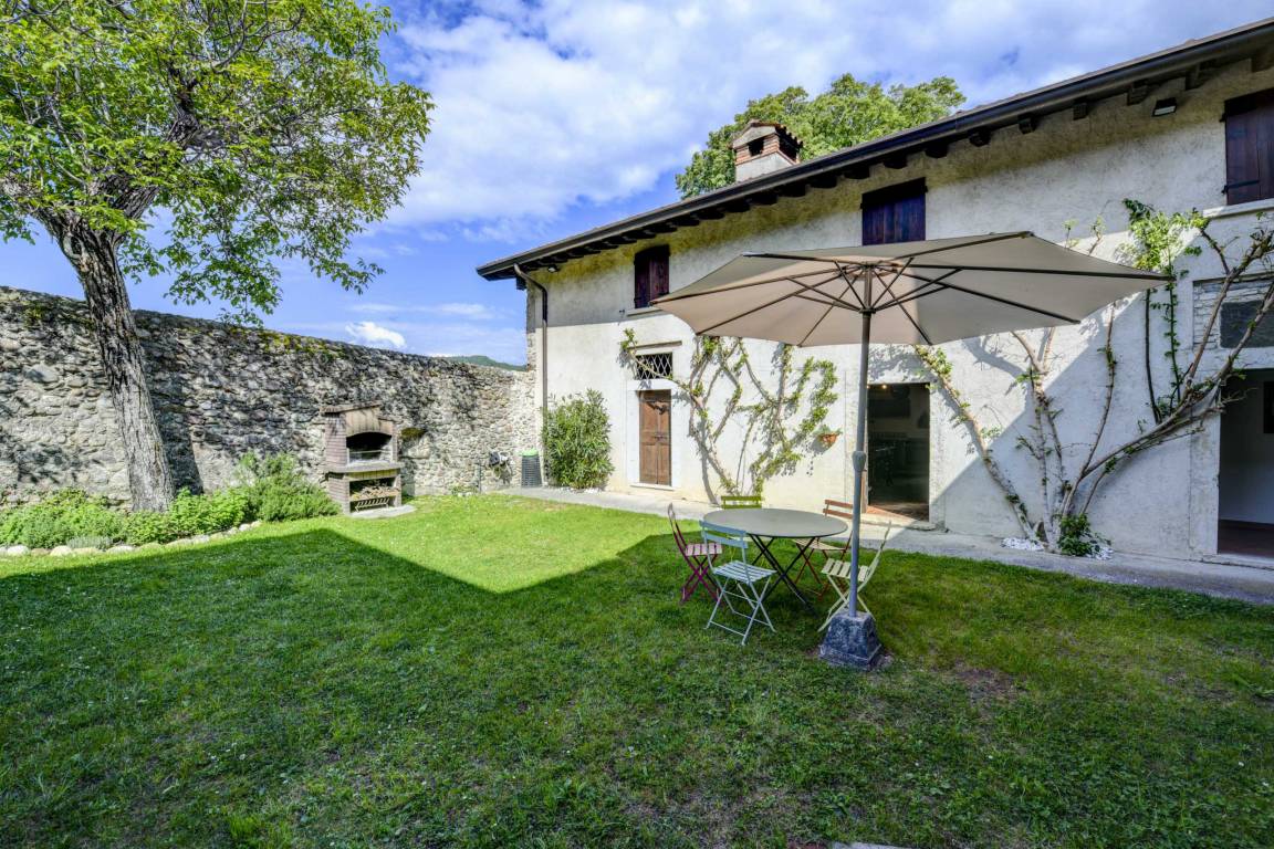 Casale Lucrezia bei Salò – Rustico mit Pool & Seeblick | Haustiere erlaubt