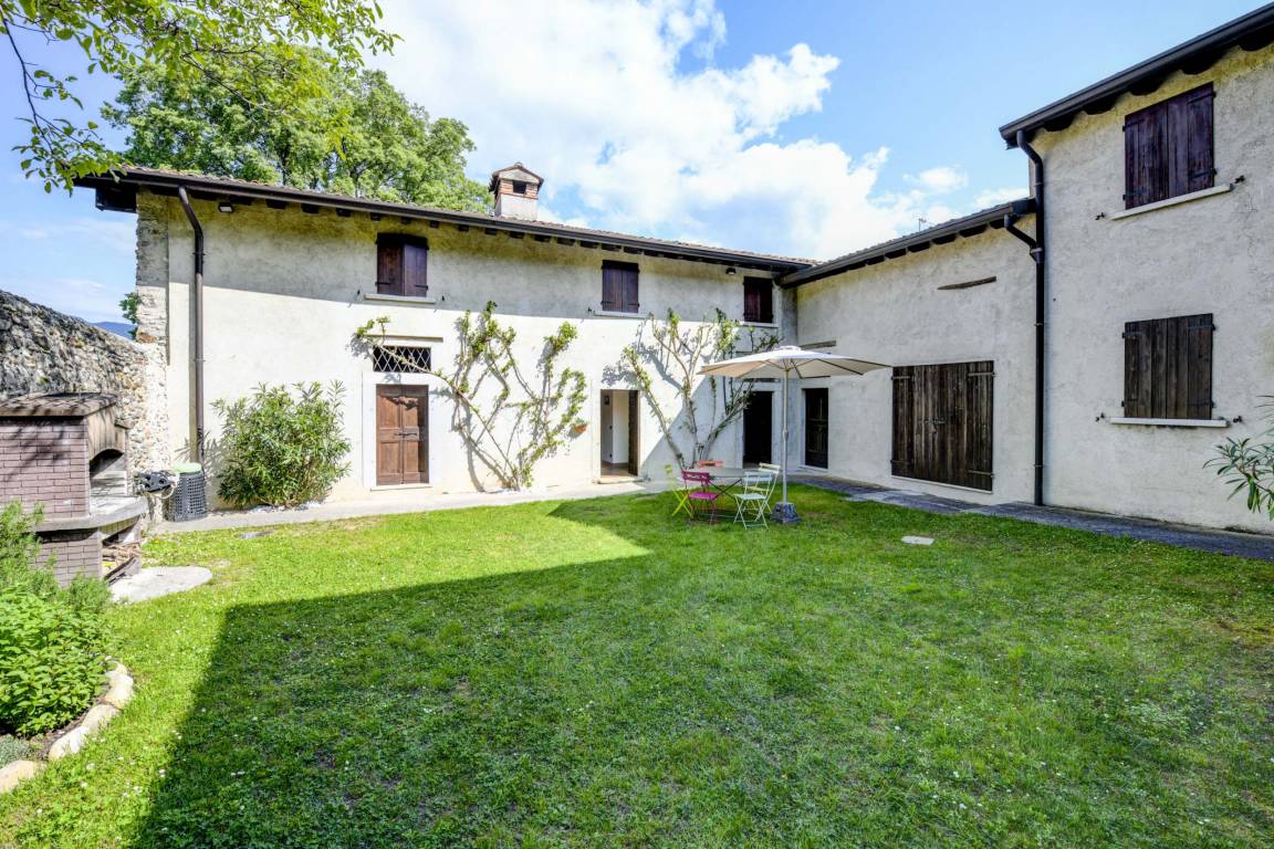 Casale Lucrezia bei Salò – Rustico mit Pool & Seeblick | Haustiere erlaubt