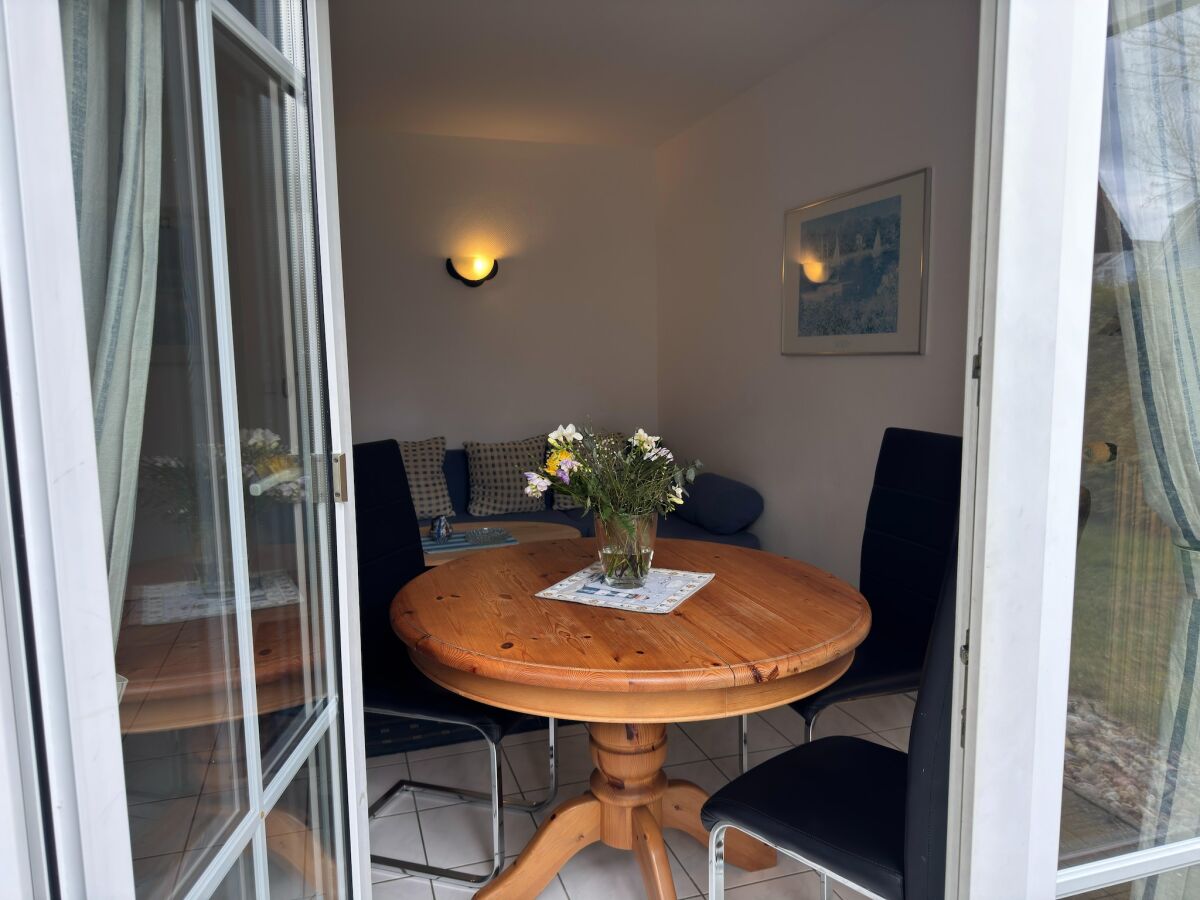 Villa Zingst – Ferienhaus mit Garten & Terrasse nahe Ostseestrand
